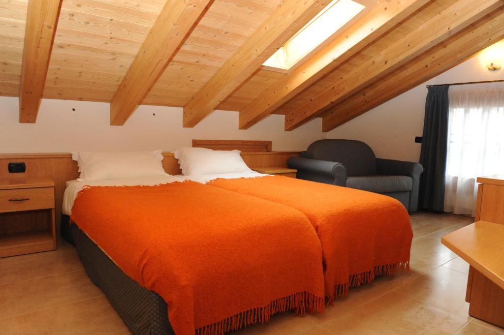 Chalet Tea Da Bondi Livigno Pokoj fotografie